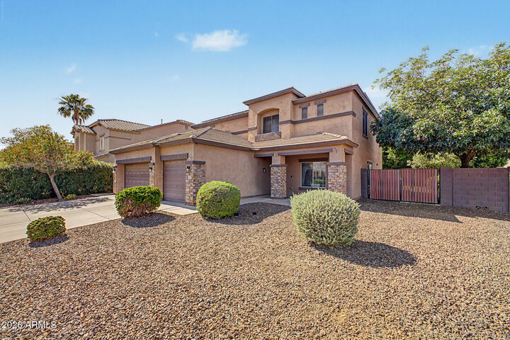 Property Photo: 14204 W Banff Lane AZ 85379