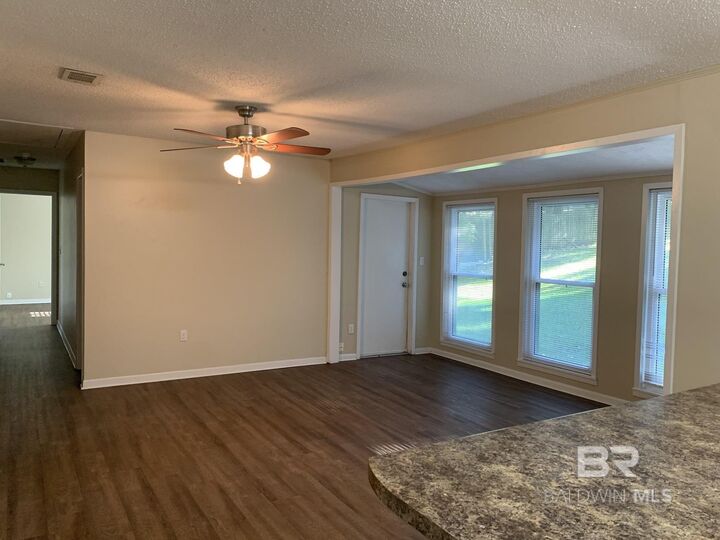 Property Photo:  22 Cavalry Circle  AL 36527 