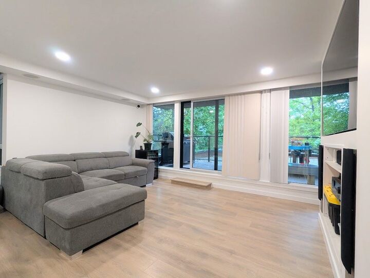 Property Photo: 3980 Carrigan Court T6903 BC V3N 4S6