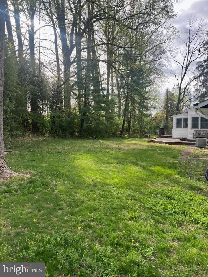 Property Photo:  2722 Chain Bridge Road  VA 22181 