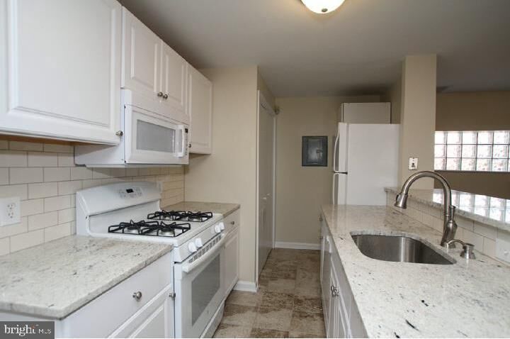 Property Photo:  443 Fairmount Avenue A  PA 19123 