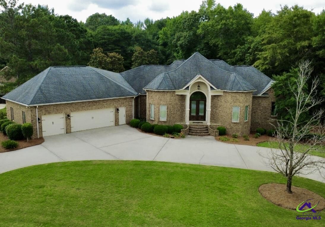 Property Photo:  211 Lowpoint Trail  GA 31093 