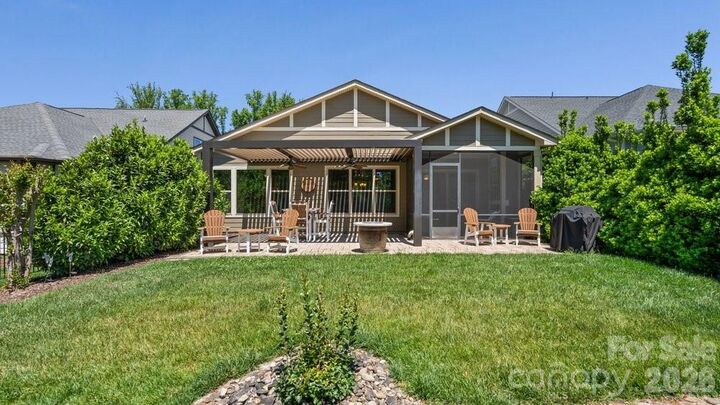 Property Photo:  442 Granite Lake Court  NC 28037 