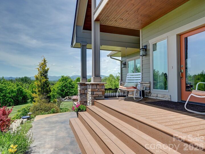 Property Photo:  44 Dane Acres Drive  NC 28701 
