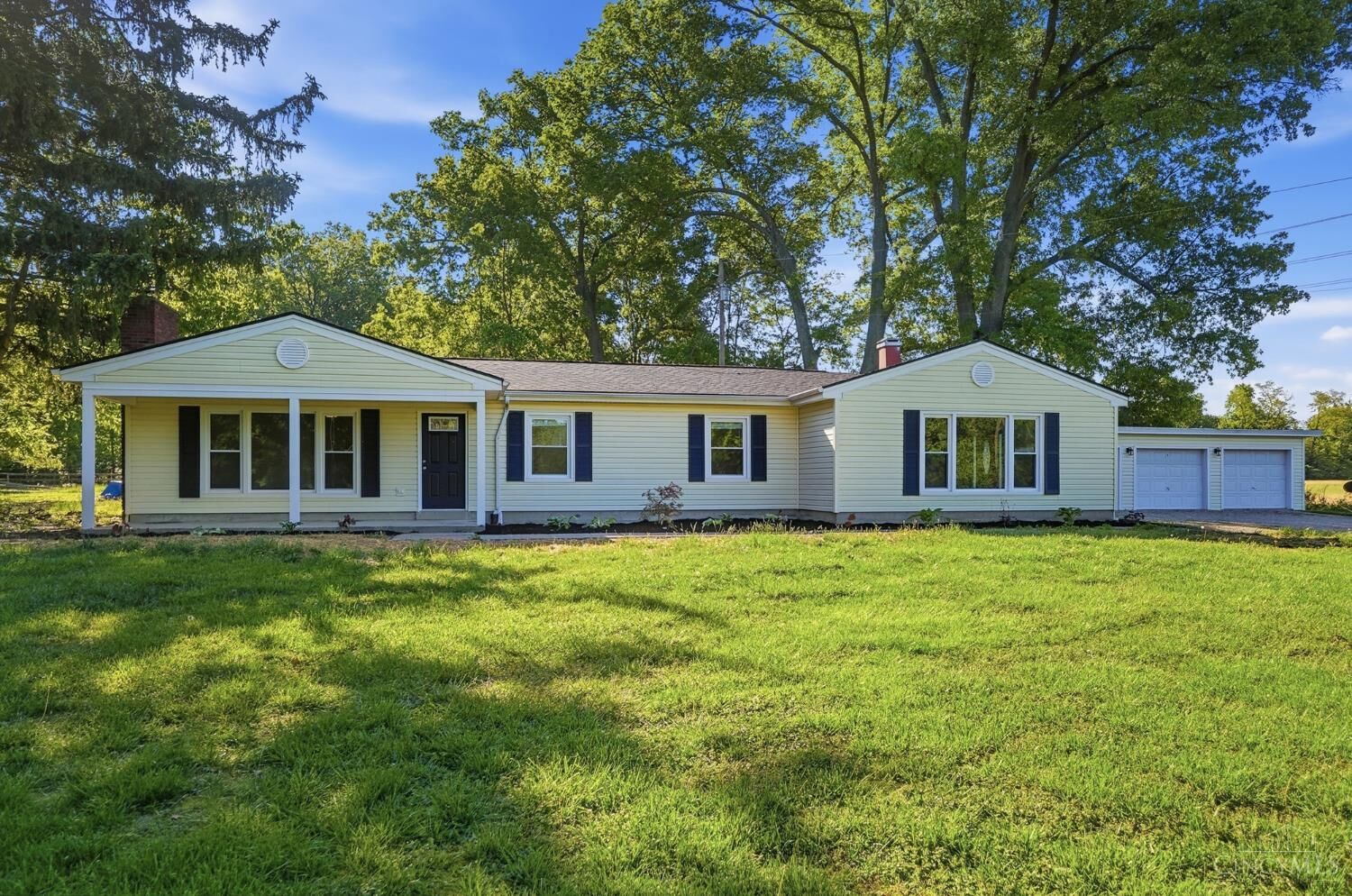 Property Photo: 8560 Zoar Road OH 45140