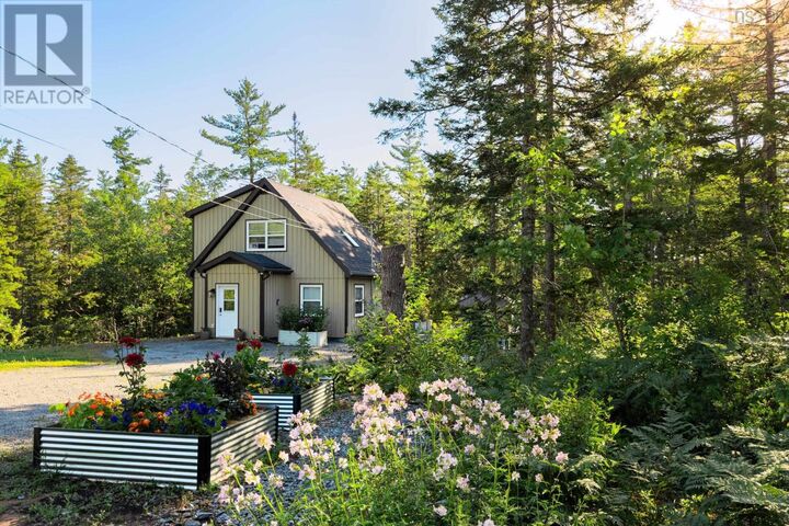 Property Photo: 273 Meek Arm Trail 52 NS B0N 1Z0