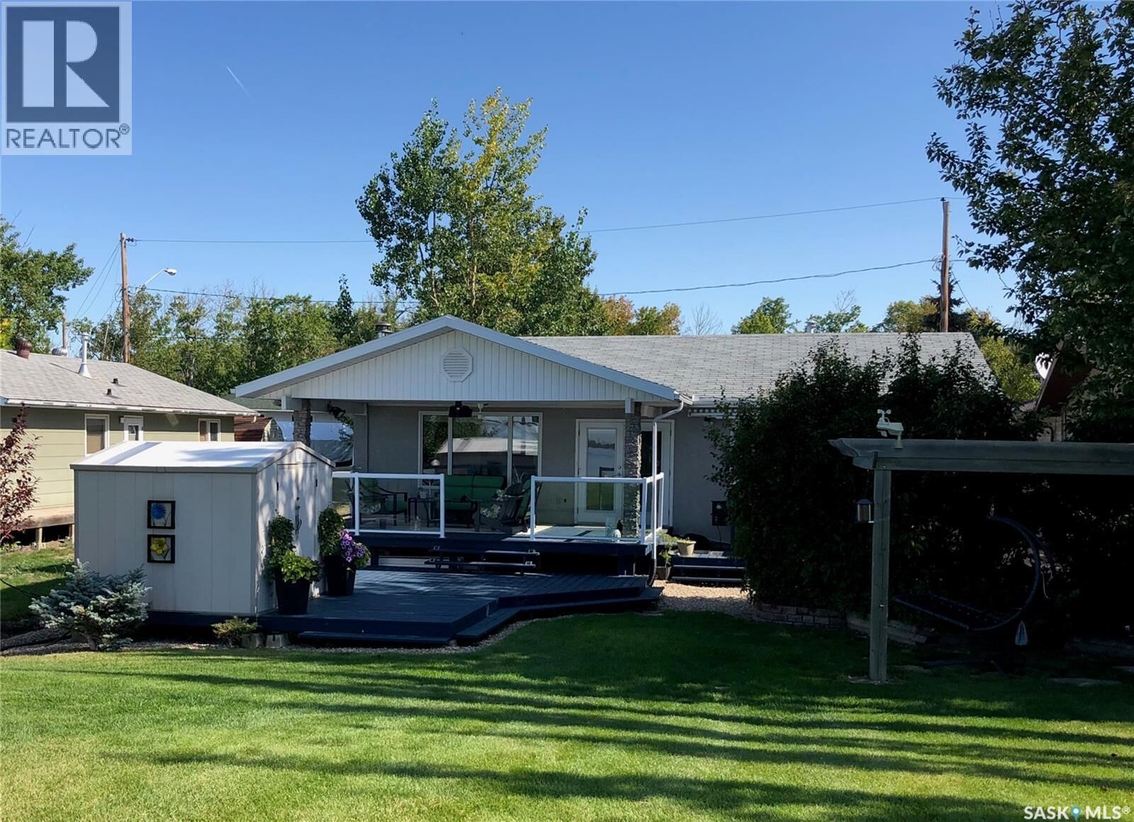 Property Photo:  115 Lakeside Drive  SK S0A 1A0 