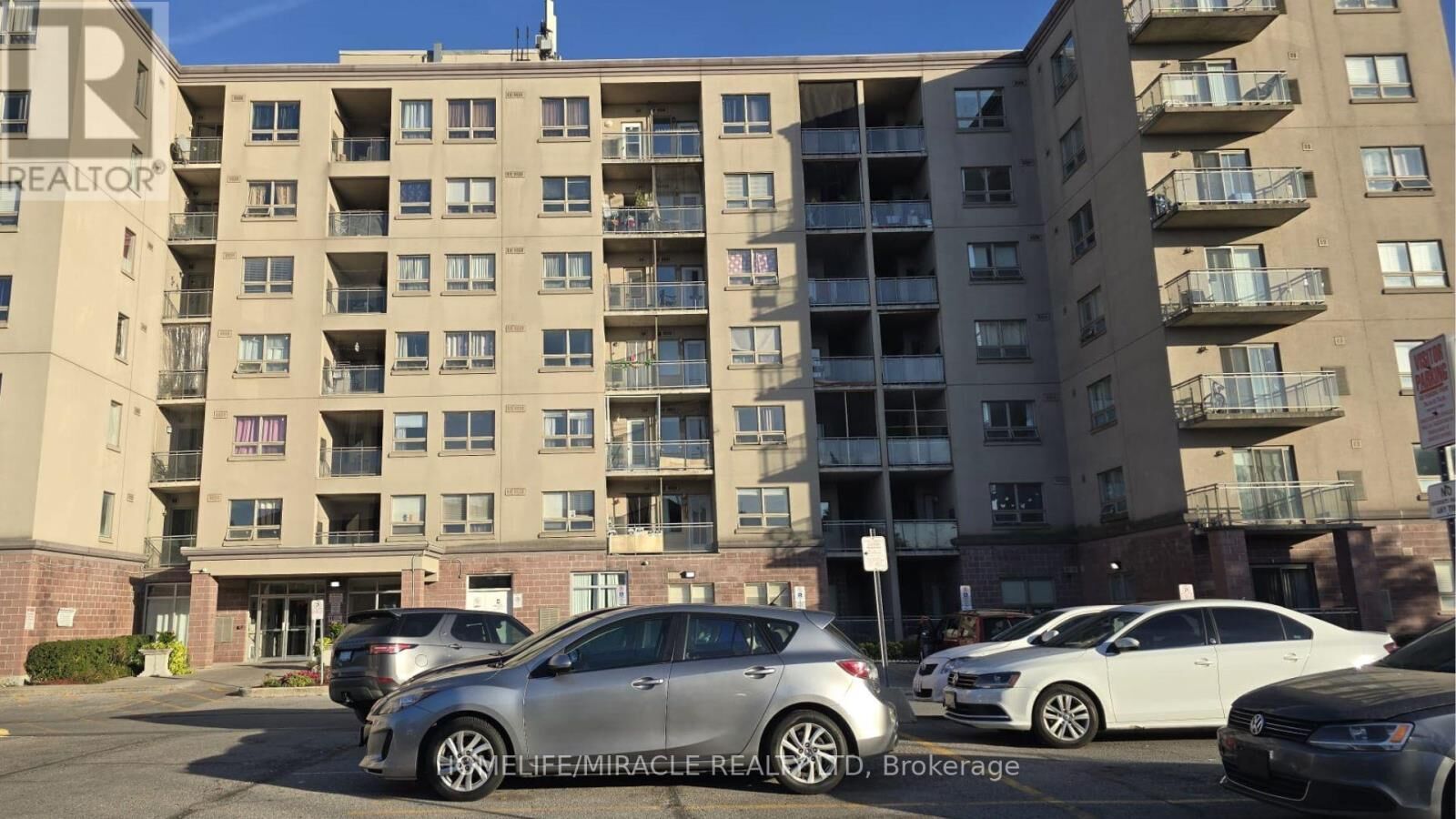Property Photo:  7405 Goreway Drive 715  ON L4T 0A3 