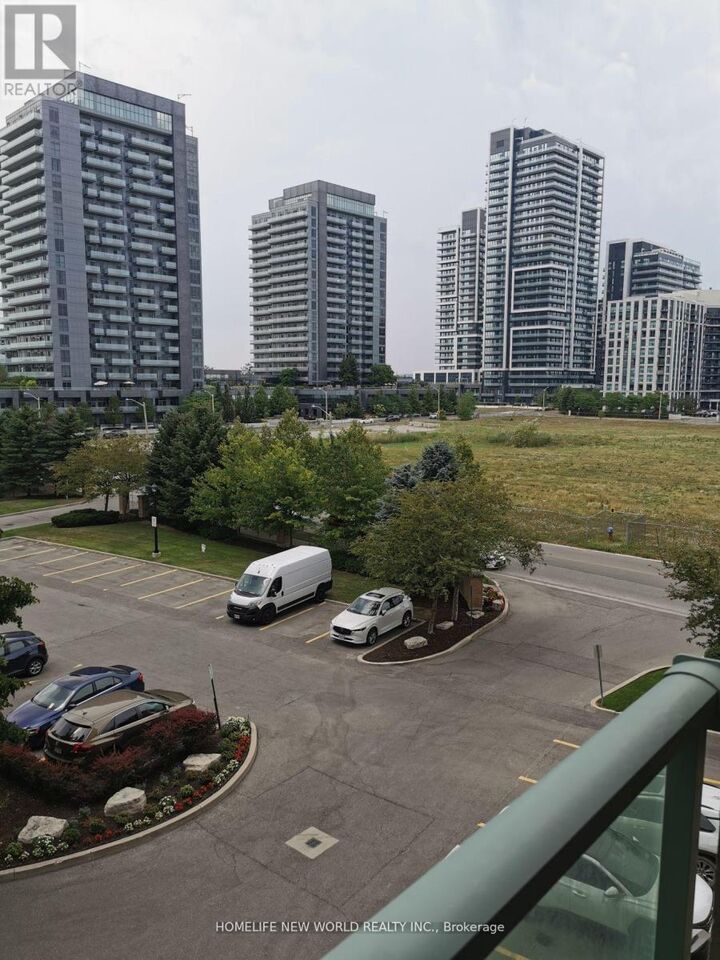 Property Photo:  11 Oneida Crescent 401  ON L4B 0A1 