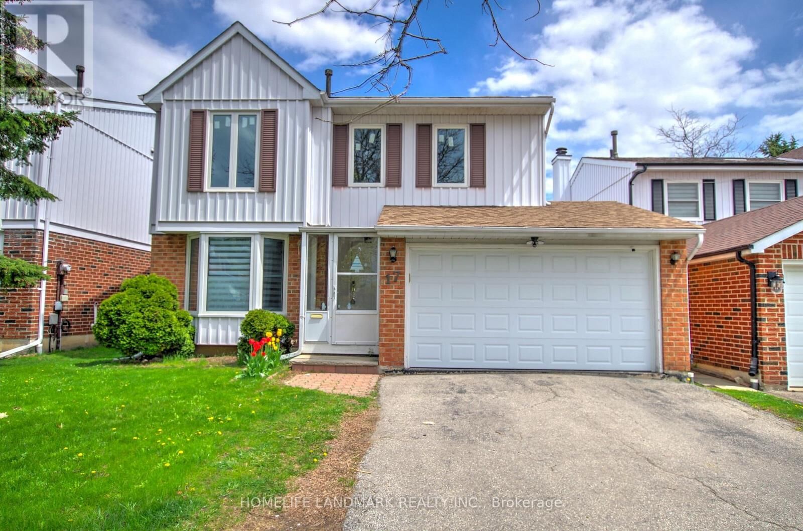 Property Photo:  17 Wintermute Boulevard  ON M1W 3M6 