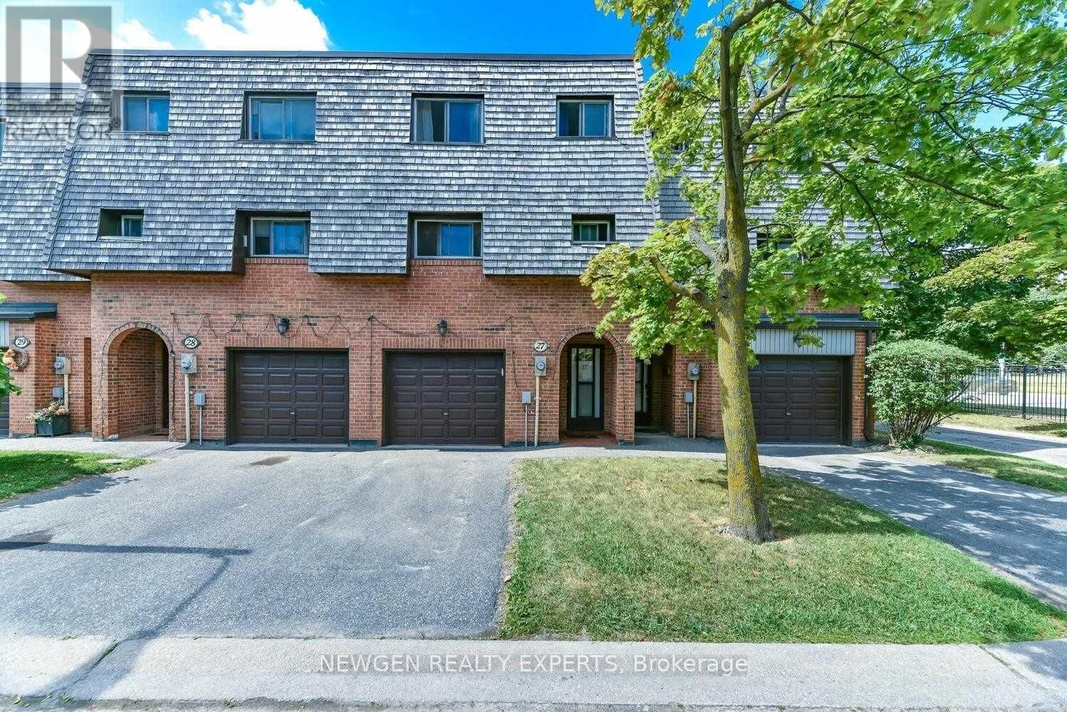 Property Photo:  27 Briar Path  ON L6T 2A2 