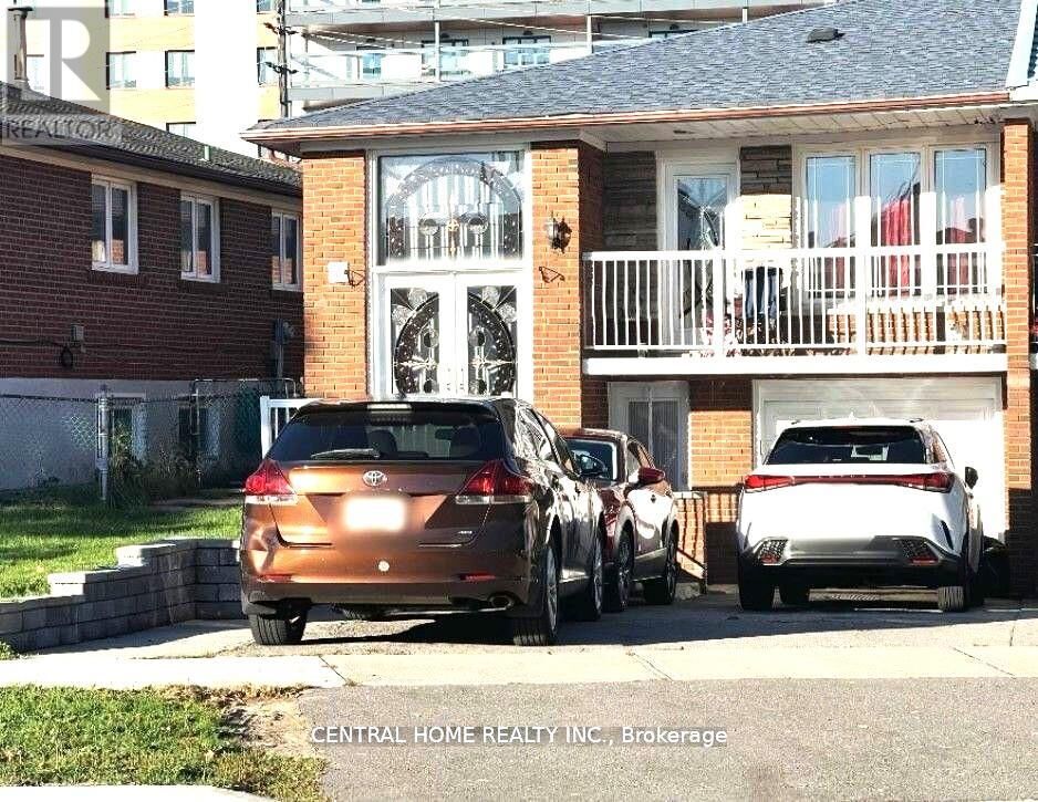 Property Photo:  59 Blaney Crescent  ON M3N 1L3 