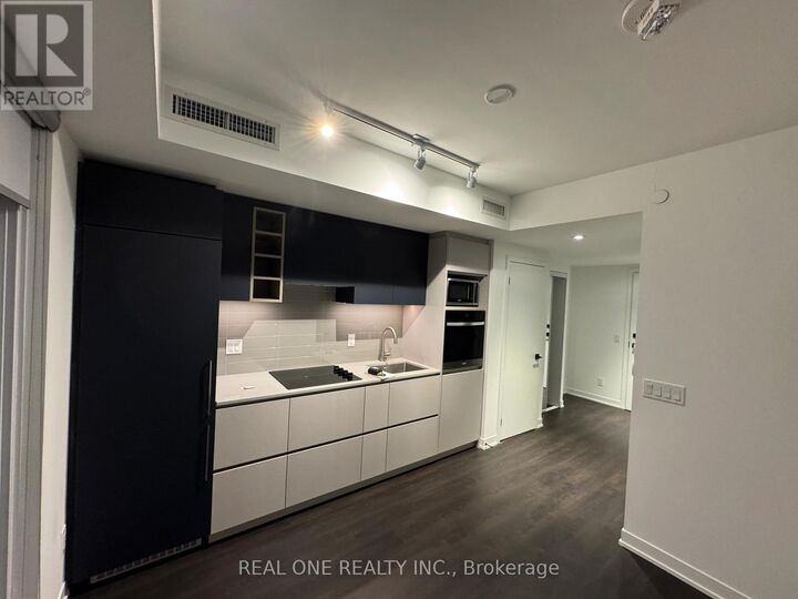 Property Photo:  319 Jarvis Street 3012  ON M5B 0C8 