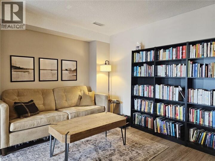 Property Photo:  1989 Ottawa Street South 20B  ON N2E 0G7 