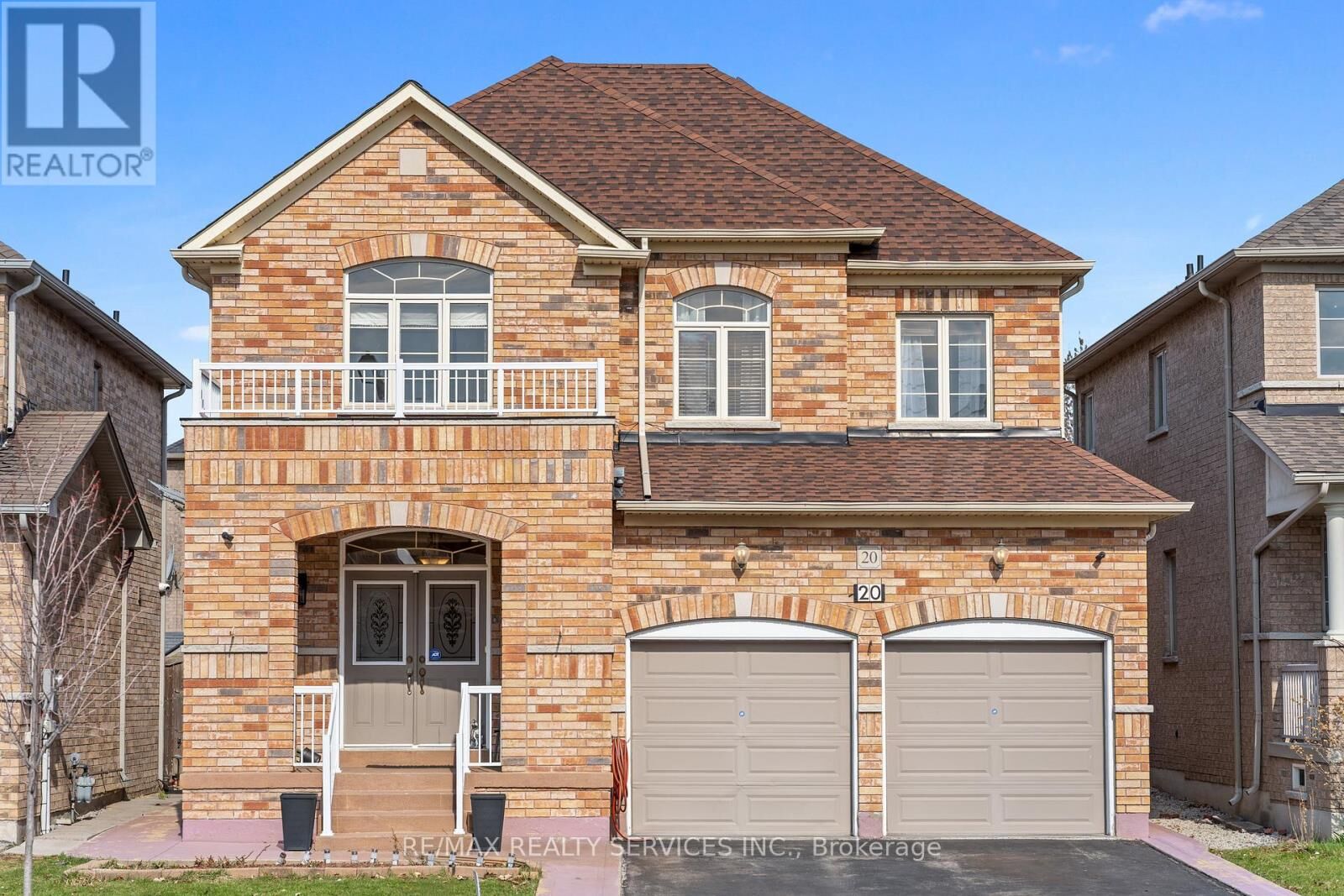 Property Photo:  20 Strathdale Road  ON L6P 2Y1 