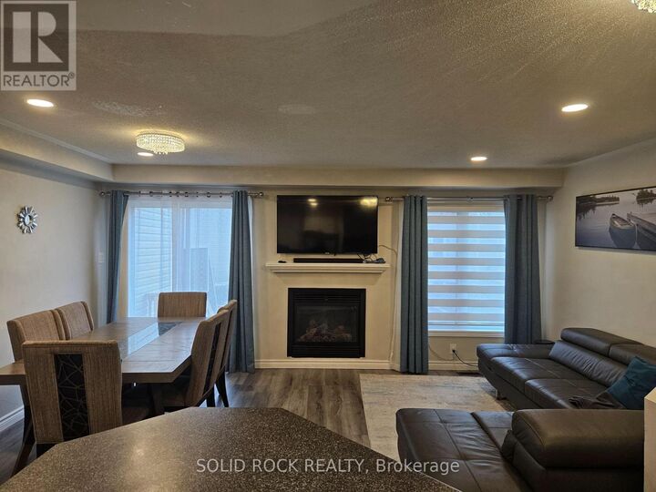 Property Photo:  255 Catamount Court  ON K2M 0A9 