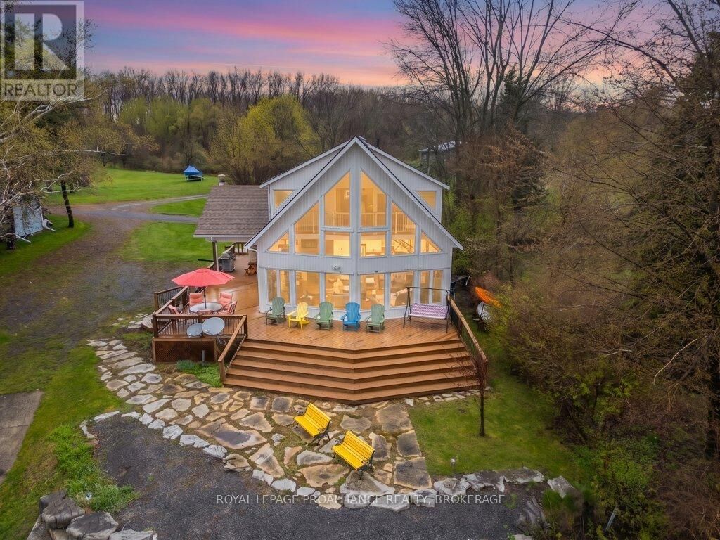 Property Photo:  243 Leone'S Cove Lane  ON K0H 2Y0 
