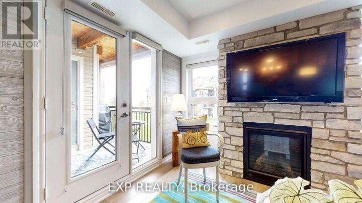Property Photo:  5 Anchorage Crescent 202  ON L9Y 0Y6 