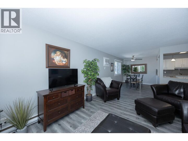 Property Photo:  1610 Gordon Drive 202  BC V1Y 3G9 
