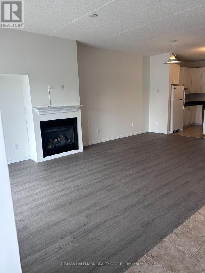 Property Photo:  200 Eliot Street 709  ON K4K 0G4 