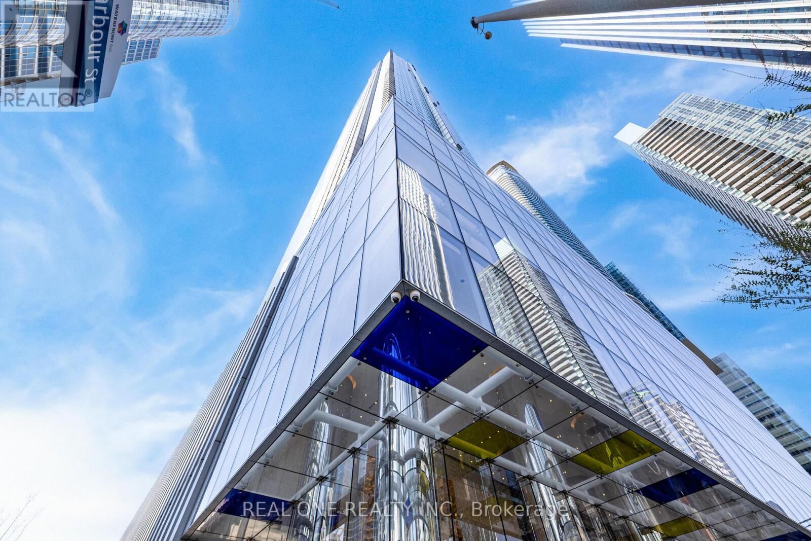 Property Photo:  10 York Street 2905  ON M5J 0E1 