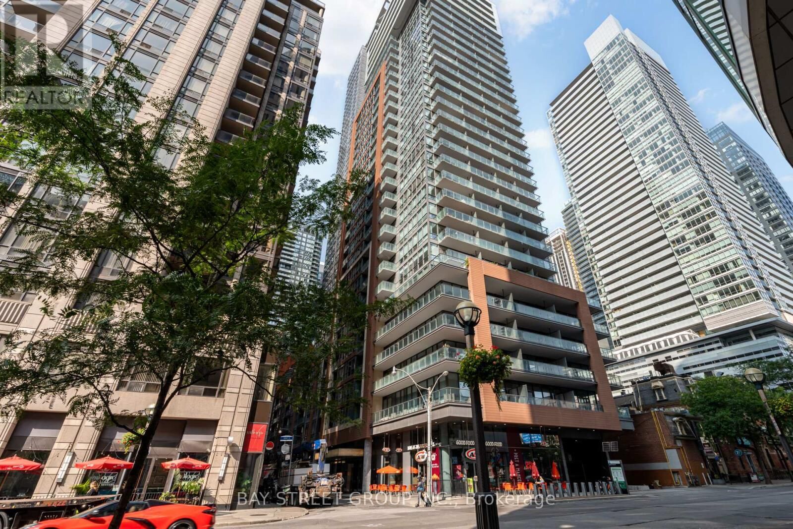 Property Photo:  8 Mercer Street 909  ON M5V 0C4 