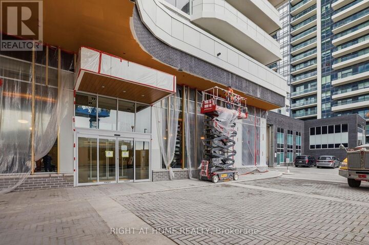 Property Photo:  1010 Sandy Beach Road 504  ON L1W 3V9 