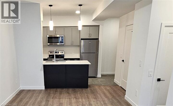 Property Photo:  31 Mill Street 1  ON N2G 0G6 
