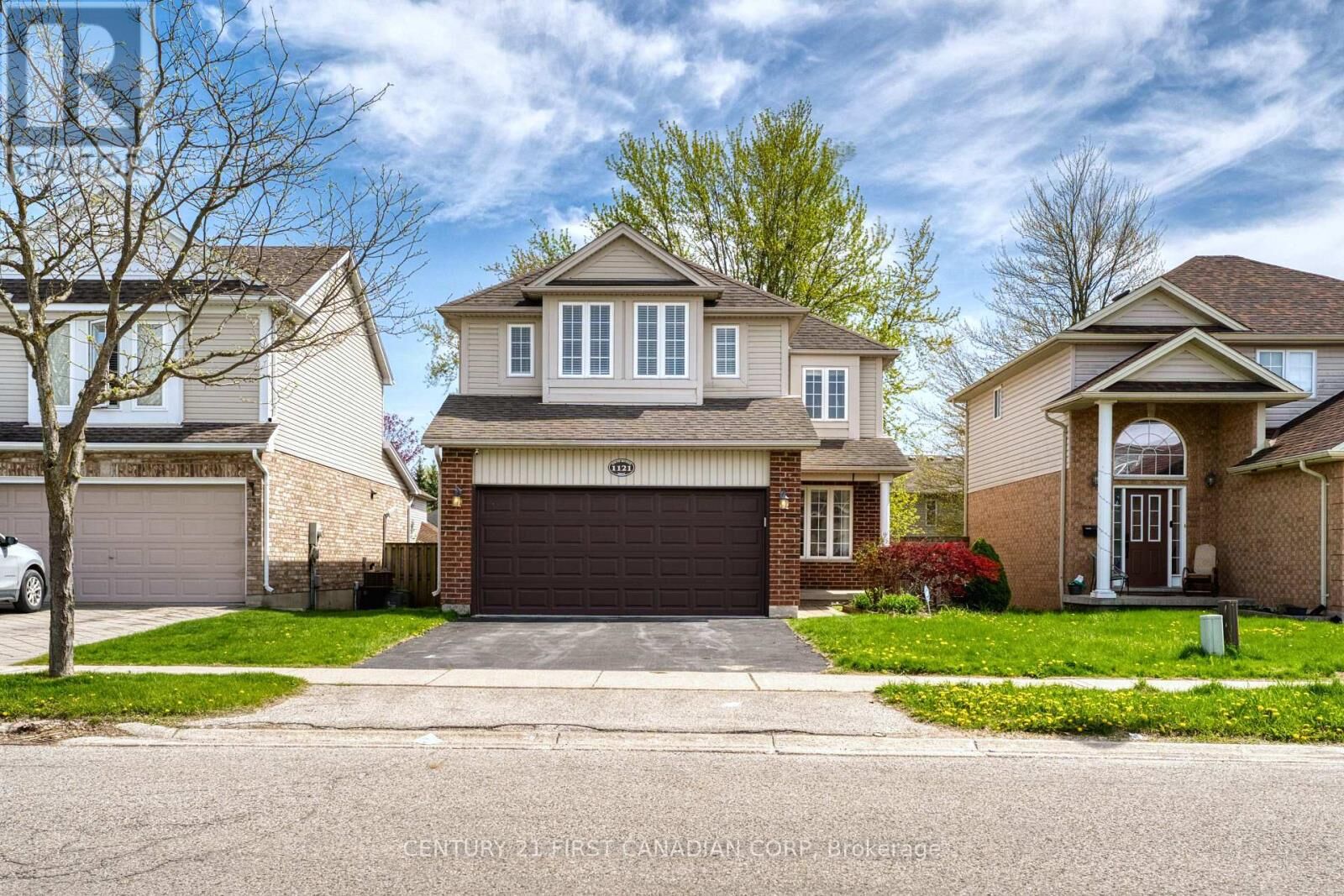 Property Photo:  1121 South Wenige Drive  ON N5X 4G5 