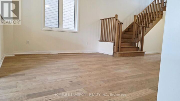 Property Photo:  138 Adeline Crescent  ON N0B 1M0 