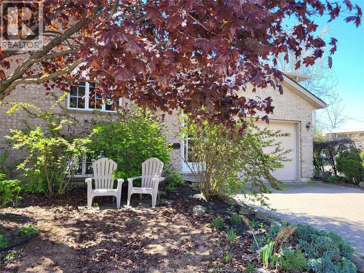 Property Photo:  177 Victoria Street  ON N9Y 1T5 