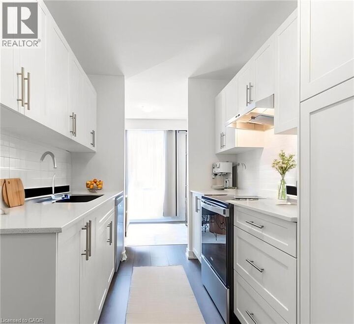 Property Photo:  1444 Upper Ottawa Street 31  ON L8W 1N3 