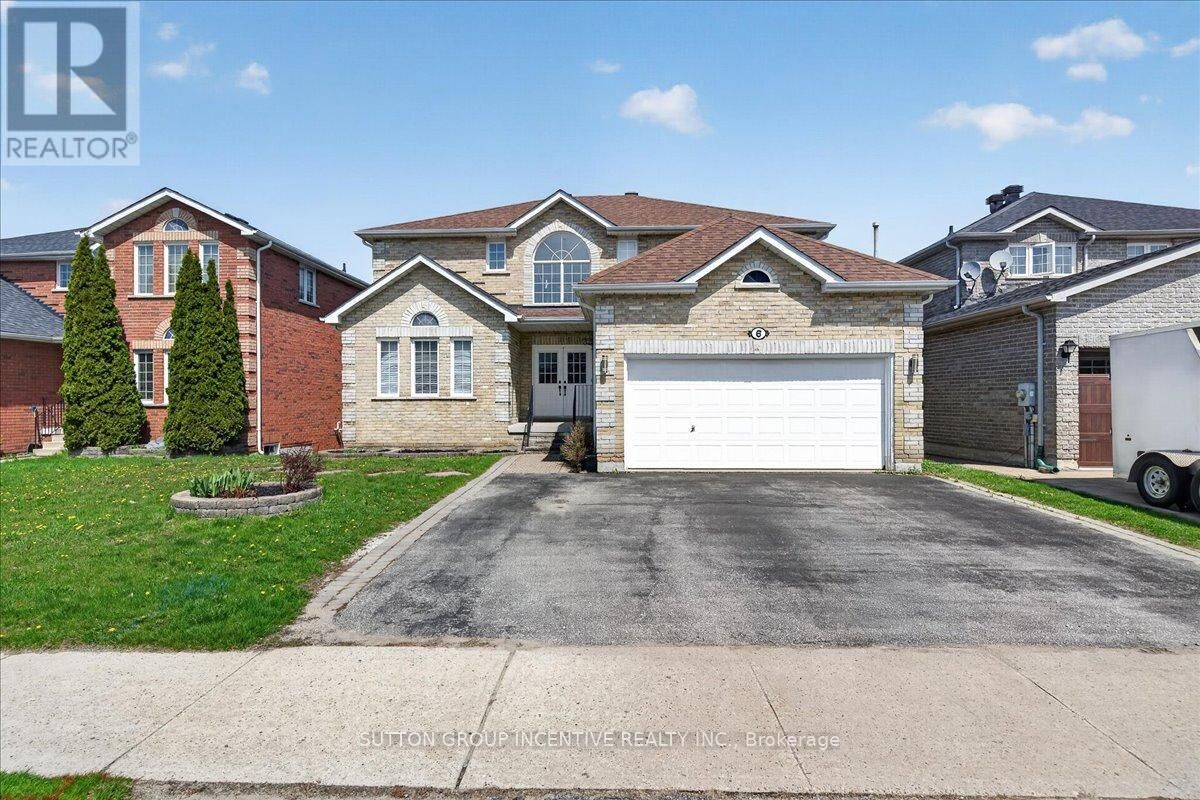 Property Photo:  6 Silvercreek Crescent  ON L4N 0Z8 