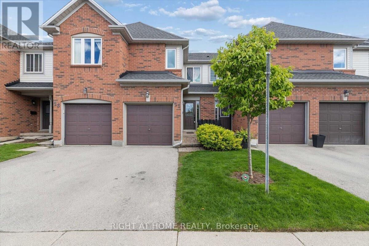 Property Photo:  2960 Headon Forest Drive 22  ON L7M 4G5 