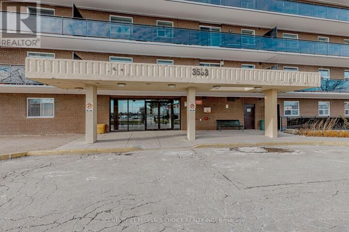 Property Photo:  3533 Derry Road East 801  ON L4T 1B1 