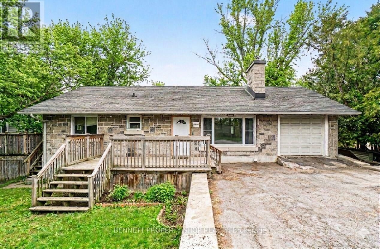 Property Photo:  3033 Richmond Road  ON K2B 6S6 