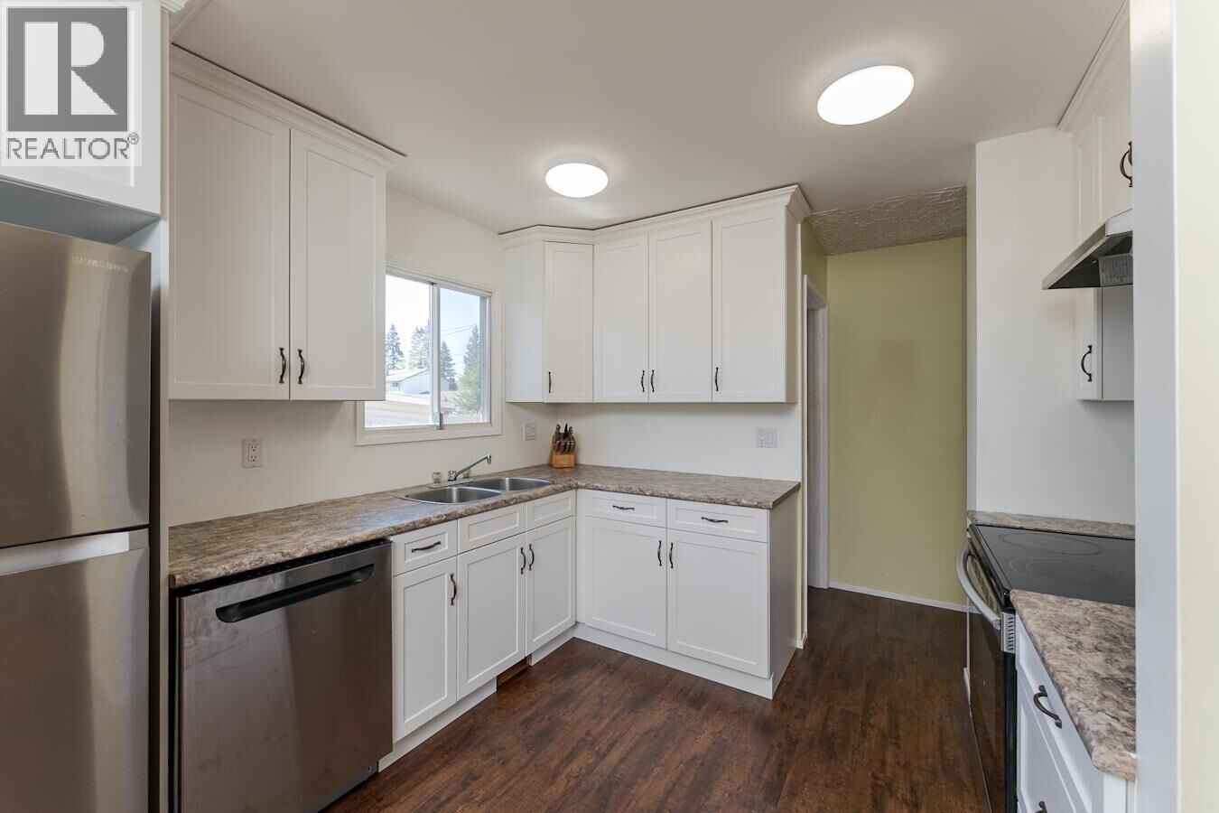 Property Photo:  667 Alward Street  BC V2M 2E6 