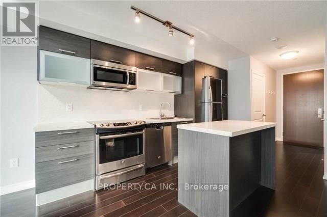 Property Photo:  386 Yonge Street 514  ON M5B 0A5 