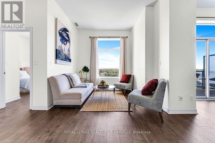 Property Photo:  170 Water Street North 1207  ON N1R 3B6 