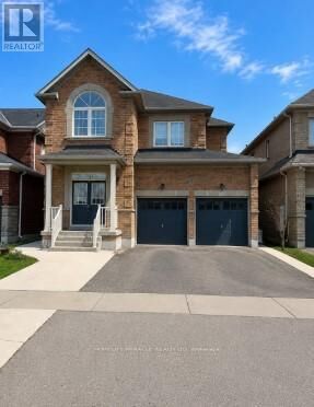Property Photo:  107 Castle Oaks Crossing  ON L6P 3V2 
