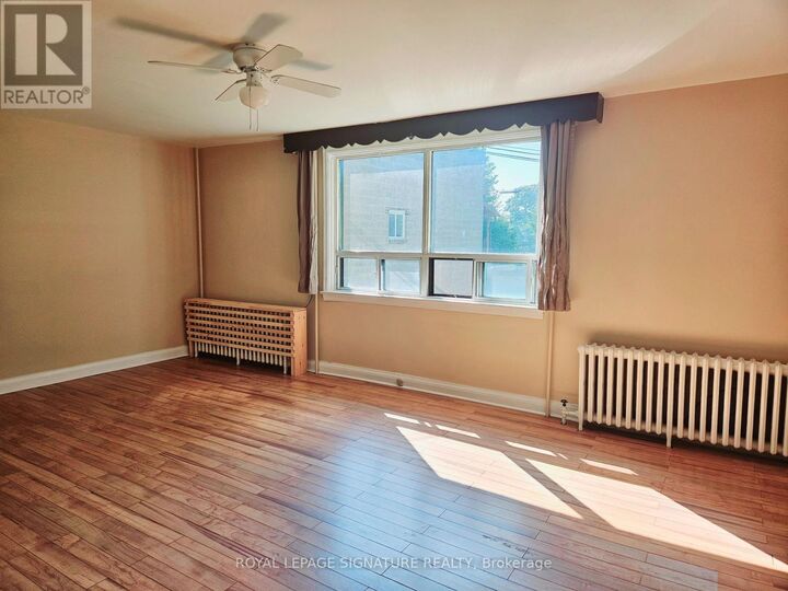 Property Photo:  3775 Lake Shore Boulevard South Upper  ON M8W 1R1 