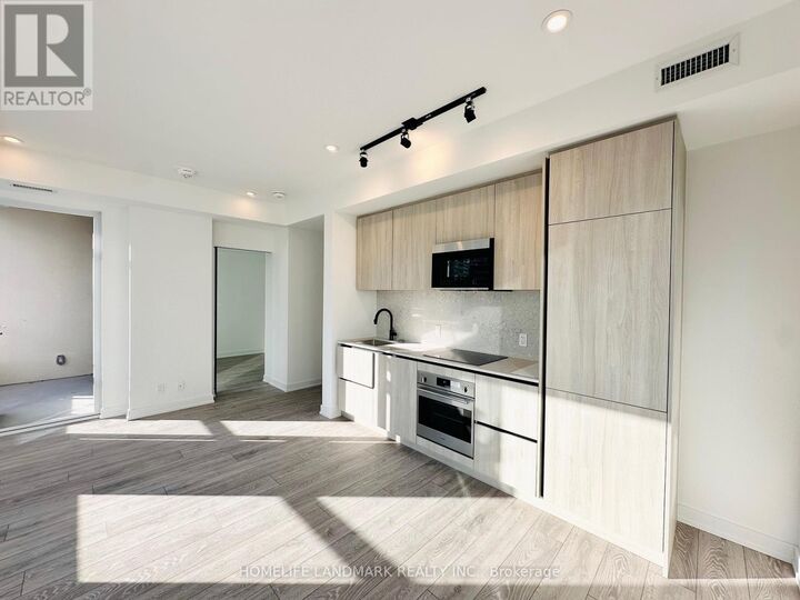 Property Photo:  108 Peter Street 2106  ON M5V 0W2 