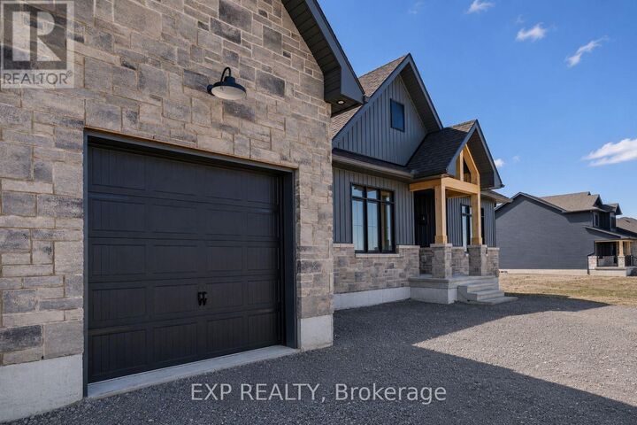 Property Photo:  471 Guy Welsh Drive  ON K7H 3C8 