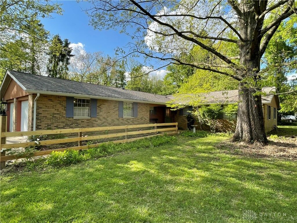 Property Photo:  1490 Corry Street  OH 45387 