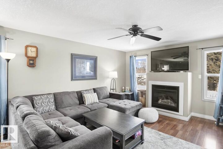 Property Photo:  5708B 51 Avenue  AB T9M 1S4 