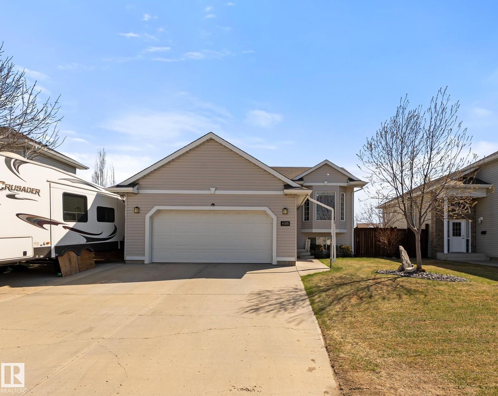 Property Photo:  4105 75 Street  AB T4V 3W4 