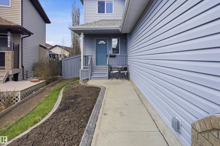 Property Photo:  6014 48 Avenue  AB T4X 0A3 