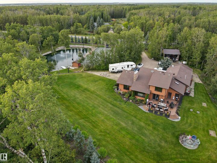 Property Photo:  51313 Rge Road 231 97  AB T6B 1K7 
