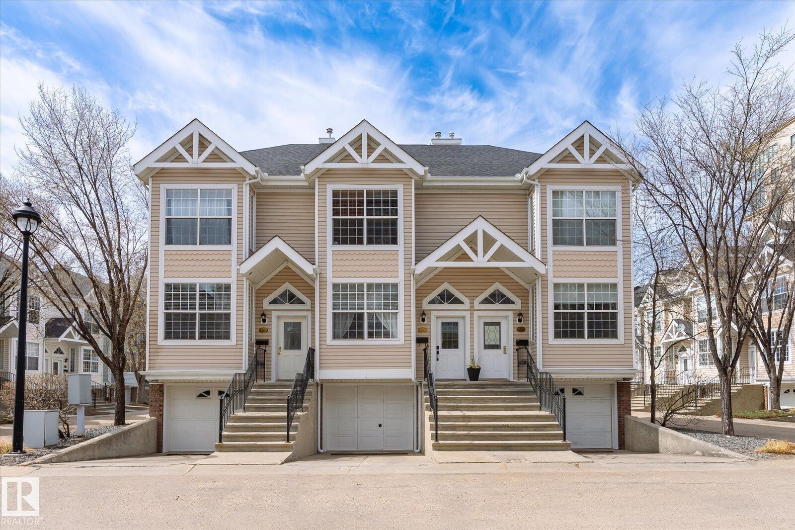 Property Photo:  10235 111 Street NW 21  AB T5K 2V5 