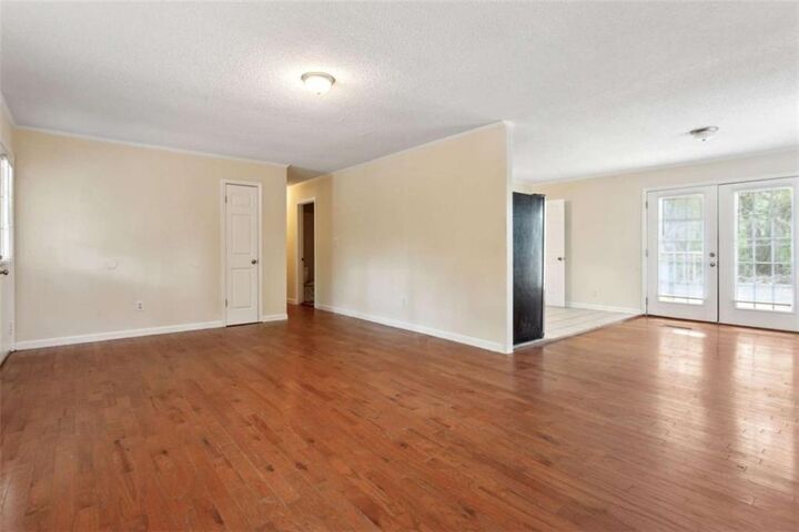 Property Photo:  260 Pettit Lane  GA 30605 